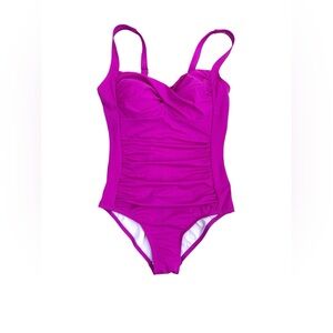 NWT SWIMSUITS FOR ALL Ruched Twist Front One Piece Swimsuit, Very Fuchsia Sz 12
